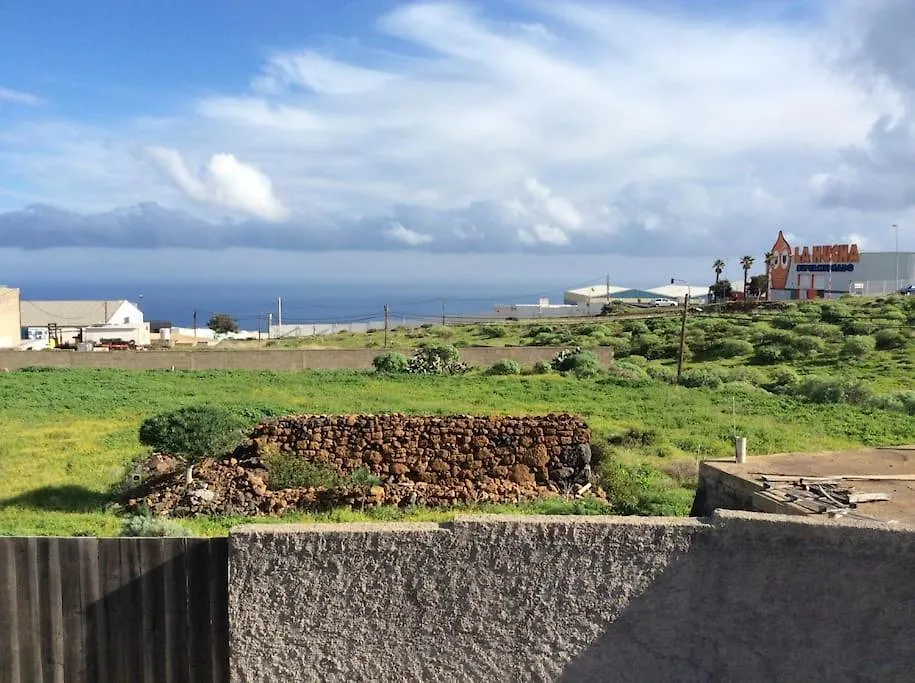 Rural House With Traditional Architecture S. XIX Santa Cruz de Tenerife